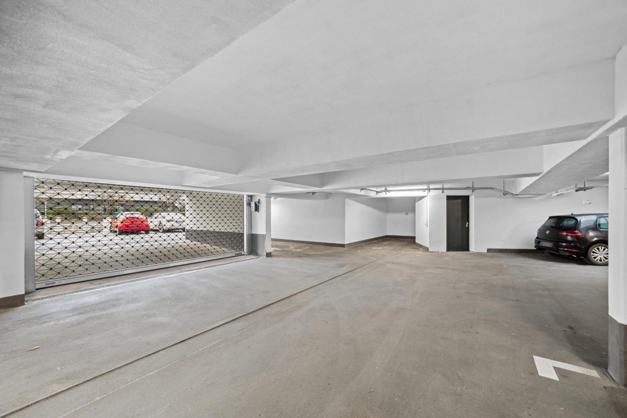 Sali Homes - Charming Studio Apartment In Heart Of Bayreuth With Balcony Bagian luar foto